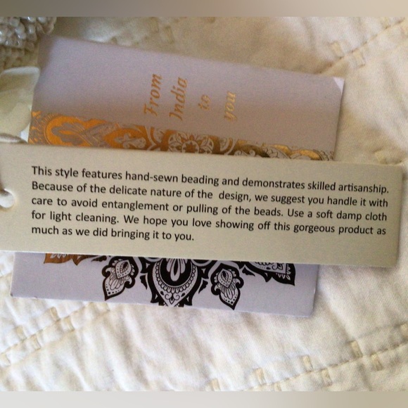 Ivory hand beaded bag, NEW - Picture 5 of 9